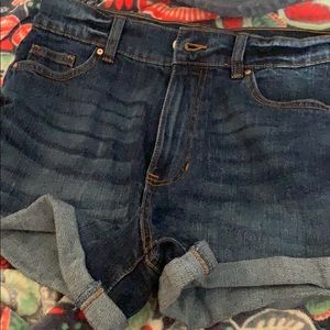 jean shorts and high rise size 9
